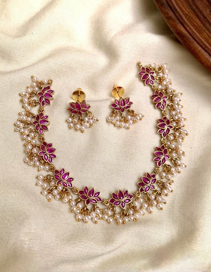 Traditional Accessories 🌸